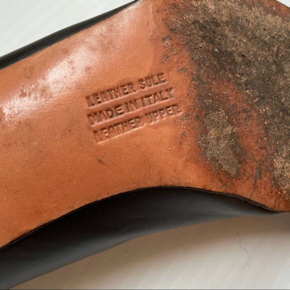 Salvatore Ferragamo vintage Italian leather shoes - Picture 2 of 16